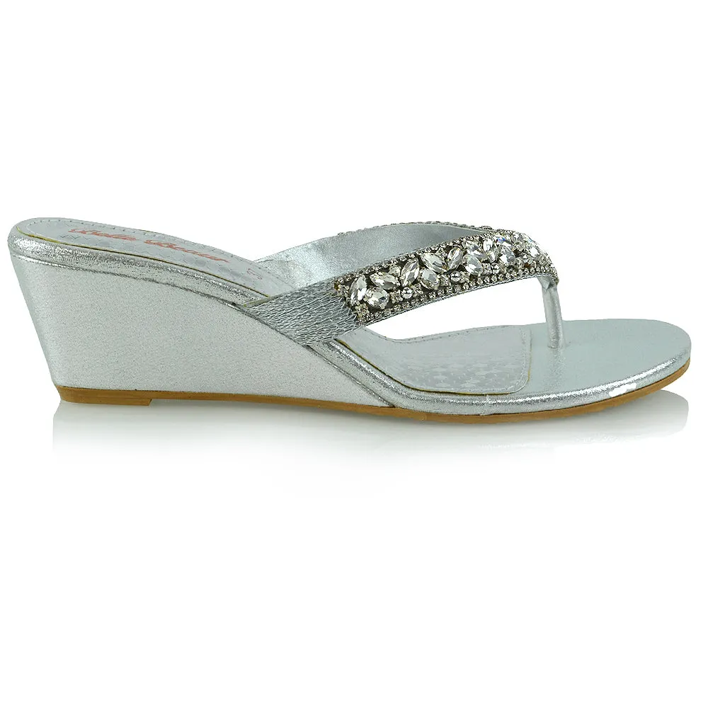 DELILAH TOE POST FRONT DIAMANTE STRAPPY WEDGE LOW MID HEEL THONG SANDALS IN SILVER