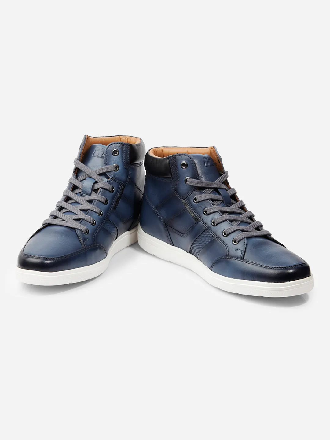 Men Blue Leather Sneaker (ID3089)