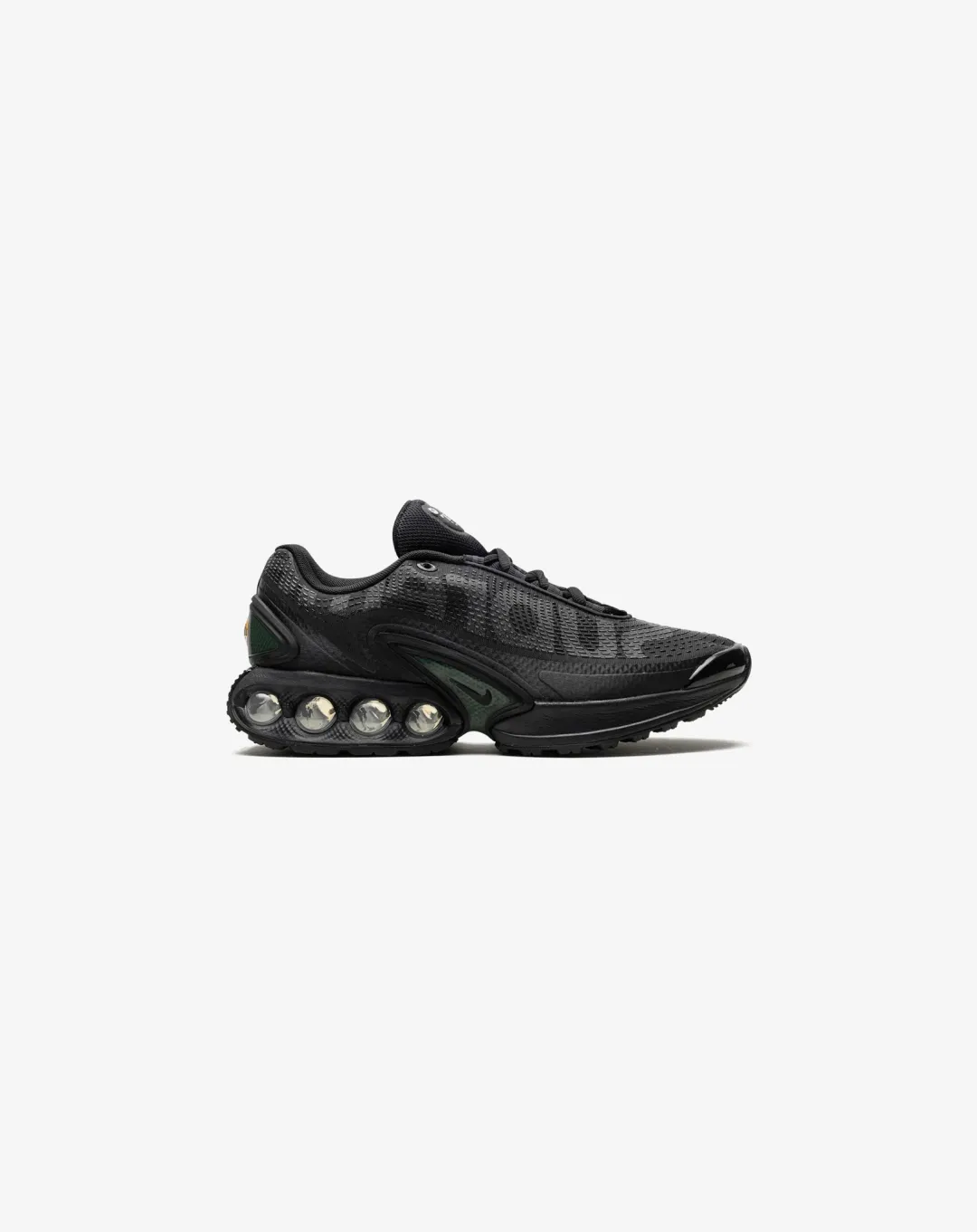 Nike Air Max DN “Supreme Black Sneakers