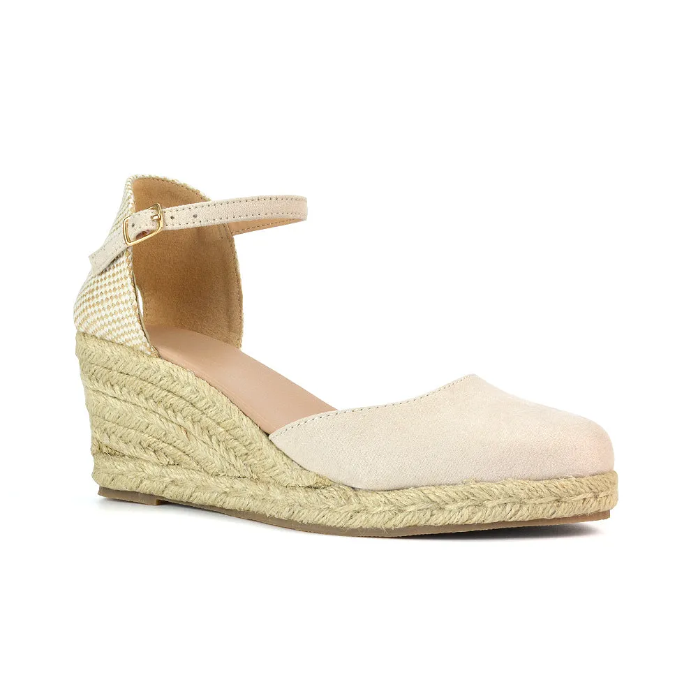 Rocky Closed Toe Strappy Espadrille Sandal Wedge Mid Heels in Silver