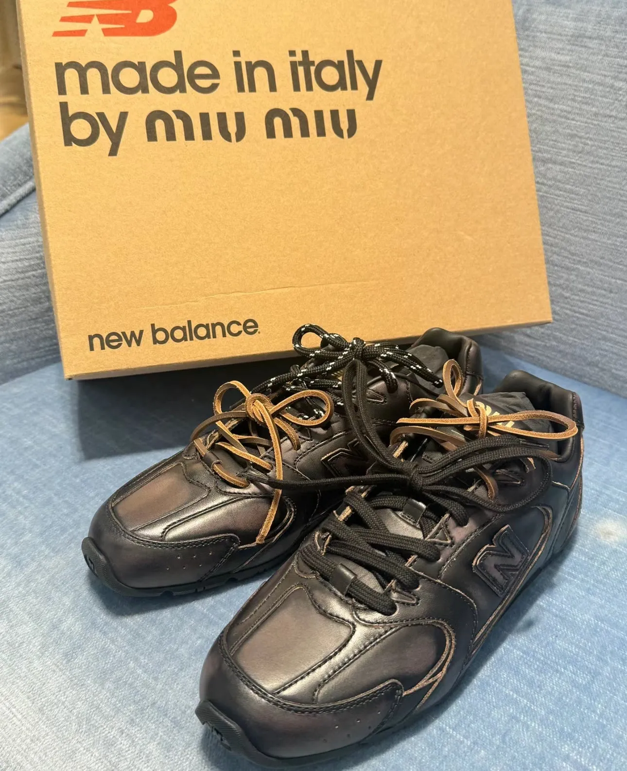 SE1465 New Balance X Miu Miu 530 SL Leather Sneakers / Size5-10