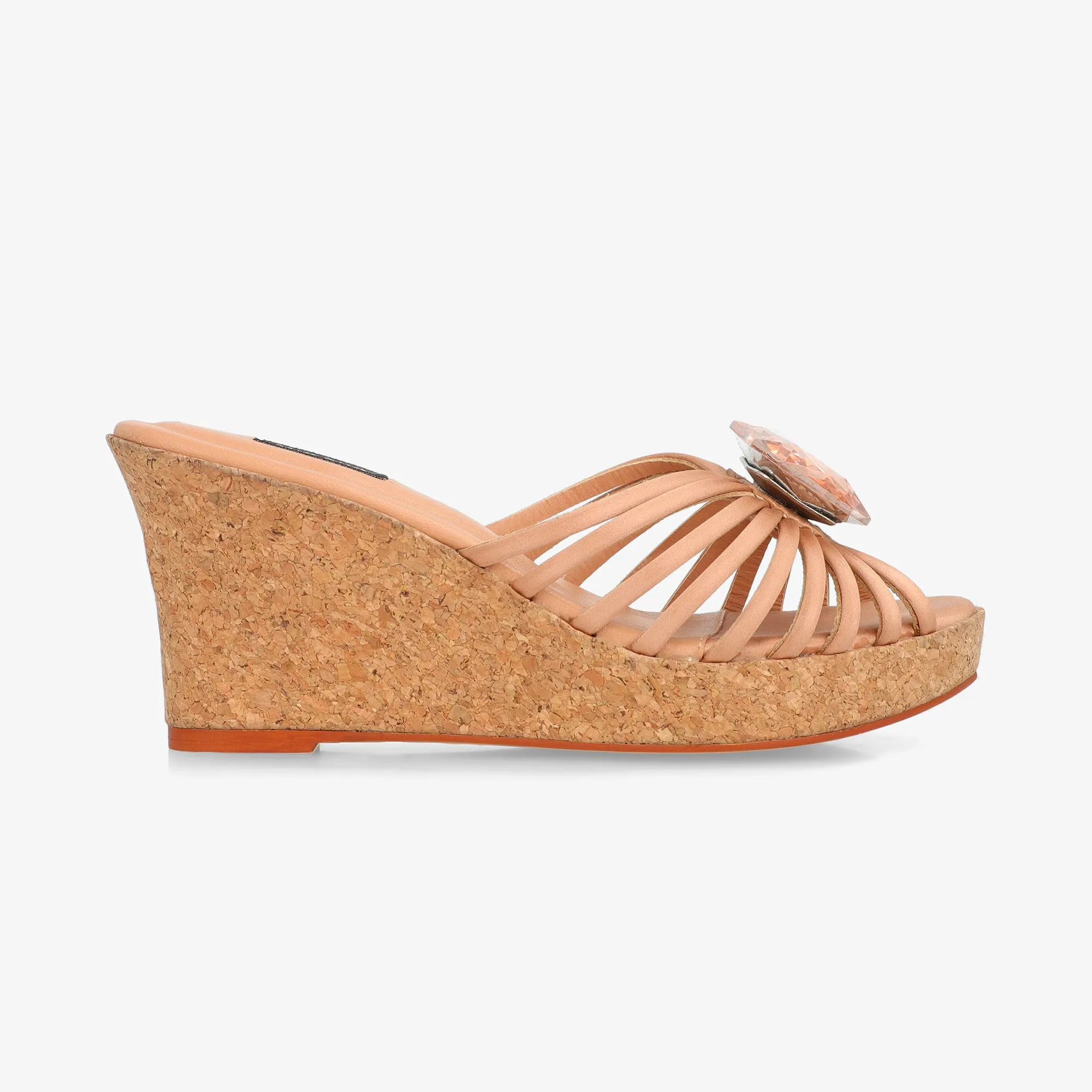 Wardrobe Essential '24 - Amani Wedge