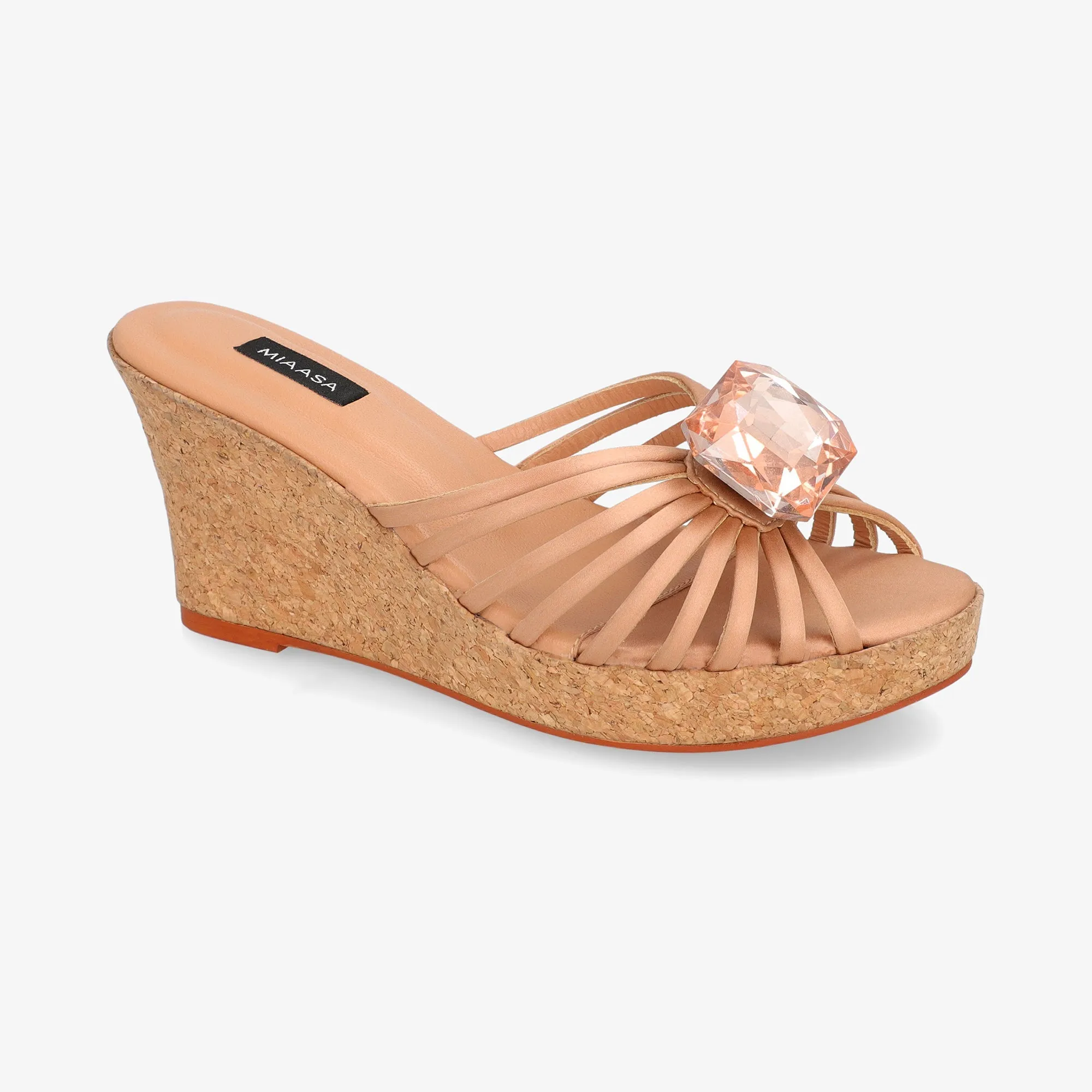 Wardrobe Essential '24 - Amani Wedge